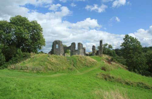 The Coach House Newcastle Emlyn - Photo 16