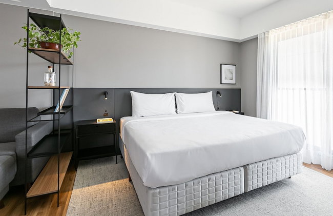 Studios Rio Branco by Viva - Prédio moderno, aptos com cama king-size no centro de Floripa - Foto 7