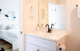 Piedmont Place Suite 301 - Near King Family Vineyards - Mtn Views - Foto 15