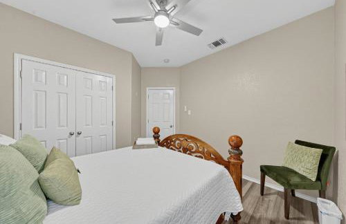 Spacious 5BR l River Float l Pool l Fire Pit - Foto 10