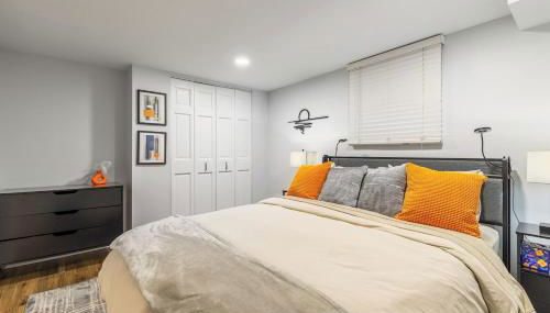 WONDERFUL 1 bedroom apartment in Franklin Park - Photo 3