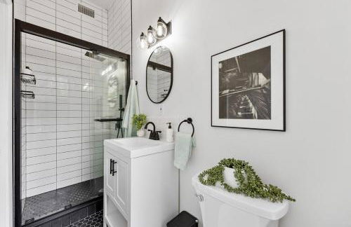 2BR and 2BA in Historic Brownstone near Subway - Foto 3