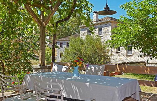 Astra Inn - Photo 26