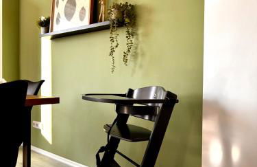 Moderne Wohnung mit Balkon ideal für Familien und Geschäftsreisende - Photo 25