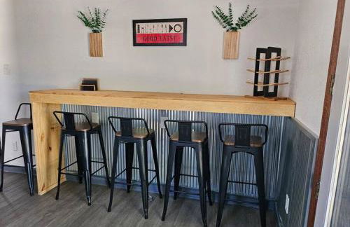 Spacious Duplex by Fairgrounds & Downtown with Fire Pit - Foto 27