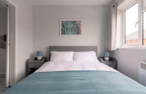 Racecourse Revelation! Free parking - Photo 13