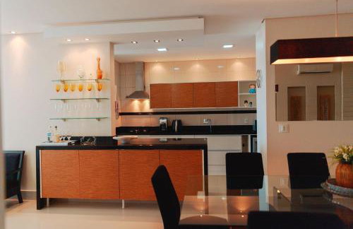 Apartamento alto padrão com 3 suítes, sala 3 ambientes todos com ar, ambientes novos e moderno. - Foto 8