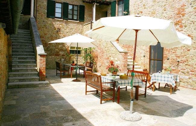 Lovely Farmhouse in Asciano With Swimming Pool - Foto 73