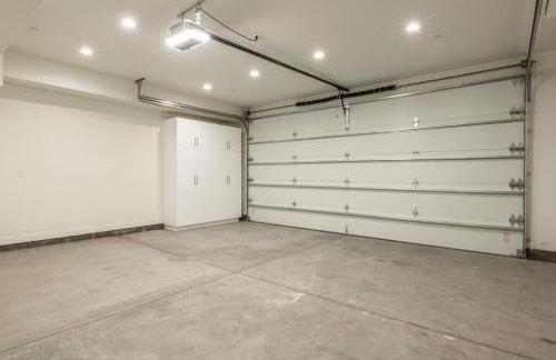 New Luxury Free Standing 4BR 4 and a halfBA Home Obsidian Reserve #146 Priv Hot Tub, 2-Car Garage Great Views - Foto 44