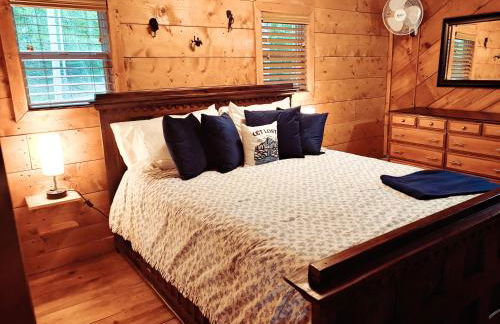 Trailseeker Cabin w King Bed Hot Tub at Red River Gorge Natural Bridge - Foto 32