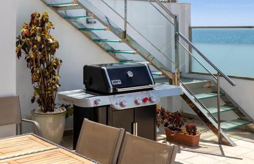 First Row Beach Villa - Photo 60