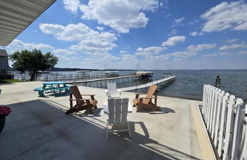 AWave From It All lakefront on Big Spirit Lake - Foto 28