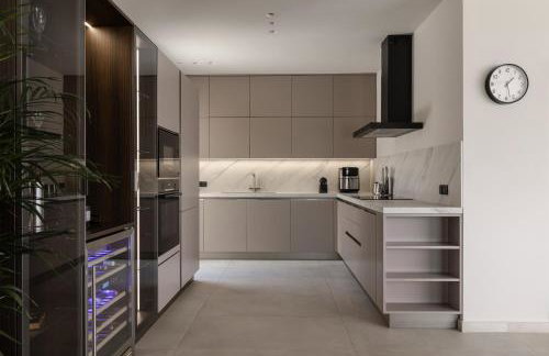 Aerial Villa - Award Winning Luxury Retreat - Foto 44