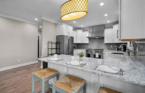 Views! Dock, Water, Game Room, Kids Room! - Foto 20