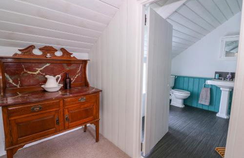 Llwyncadfor Farm - Photo 40