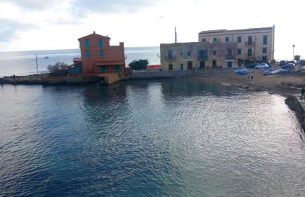 La Terrazza Solarium, in pieno centro 60m dalla stazione ferroviaria 700m dal mare - Foto 28