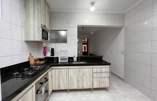 Apartamento a 200 metros da Praia do Sapê em Ubatuba-SP - Foto 7