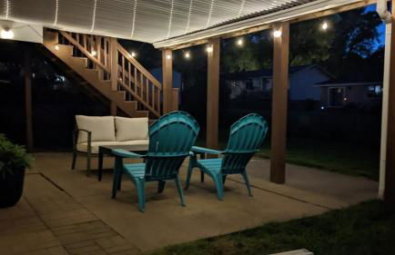 Central Location - 2 living spaces & covered patio! - Foto 25