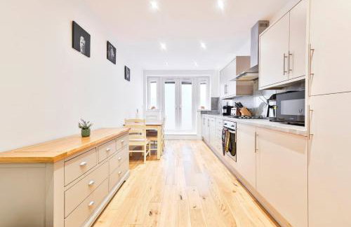 GuestReady - Contemporary home in Chiswick - Foto 12
