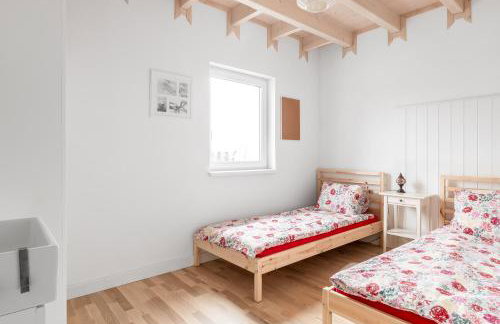 Babiogórska Perełka w skandynawskim stylu z sauną i kominkiem - Foto 12