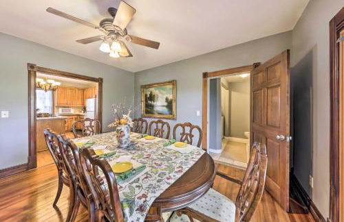 The Farm House with Deck and Historic Charm! - Foto 15