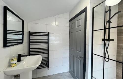 Oxford House - Great for Contractors or Family Holidays - Photo 33