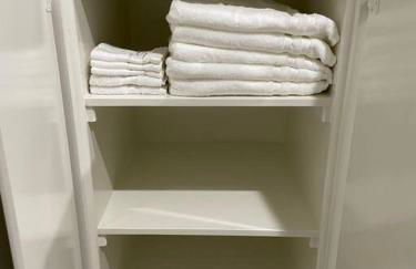 New! Modern Gated Summer Getaway Home - Foto 5