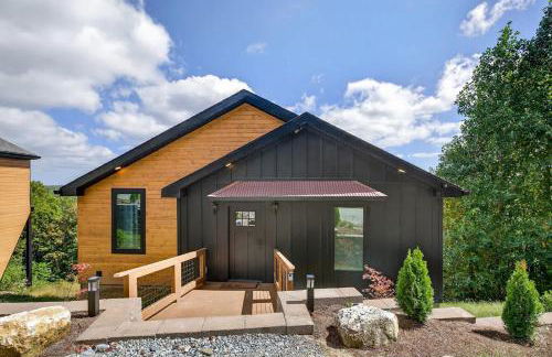 Golden Dawn at Saluda Mountain Retreats - Photo 4