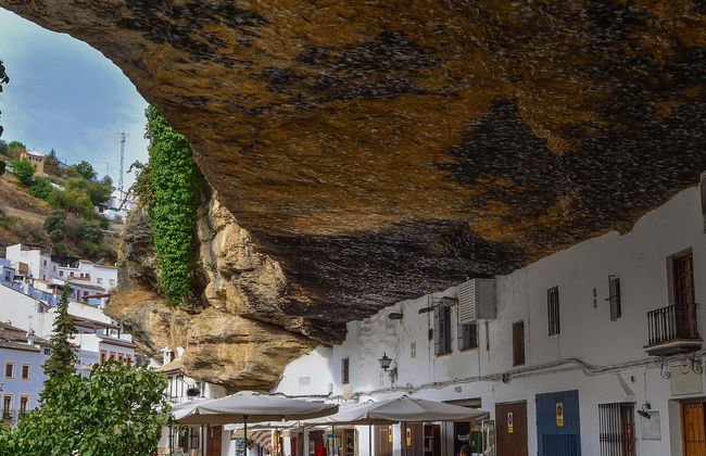 Setenil de las Bodegas Tour - Photo 1
