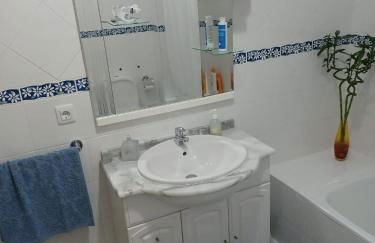 Elegant Sea View Apartment - Foto 18