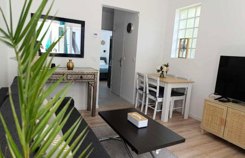 Jolie petite maison à Paris - Foto 23