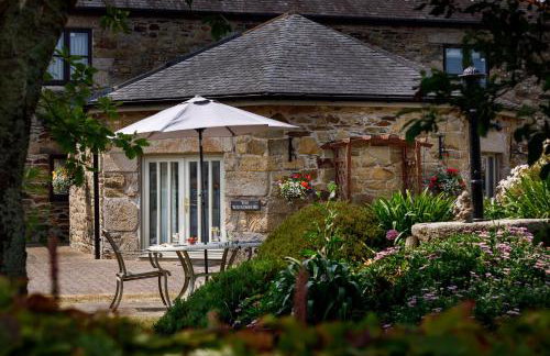 The Roundhouse - Photo 1