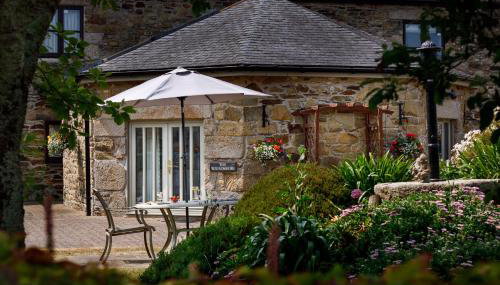 The Roundhouse - Photo 1, Garden view