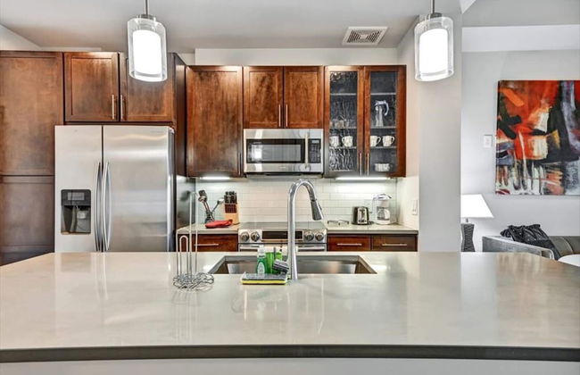 Global Luxury Suites Midtown Atlanta - Photo 11