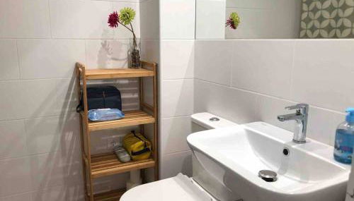 Charming & renovated apt stone throw to the sea - Foto 4