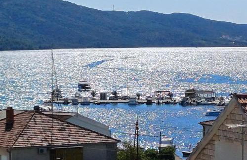 Villa Barbara & Zoran with free parking and heated swimming pool - Photo 7