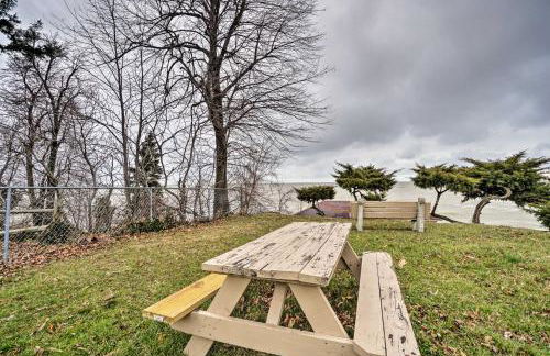 Lakefront Geneva Vacation Rental - Walk to Strip! - Foto 19