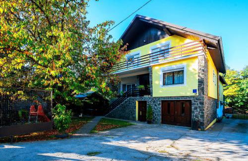 Grandma's apartment - Photo 2