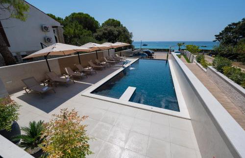 Bumblebee apartments & rooms with pool - Foto 17