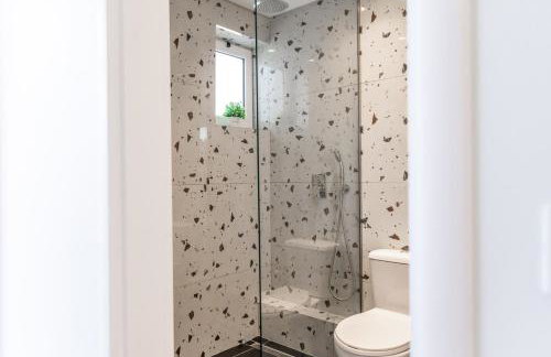 Avouris 2 Bedroom Apartment & Studios - Photo 31