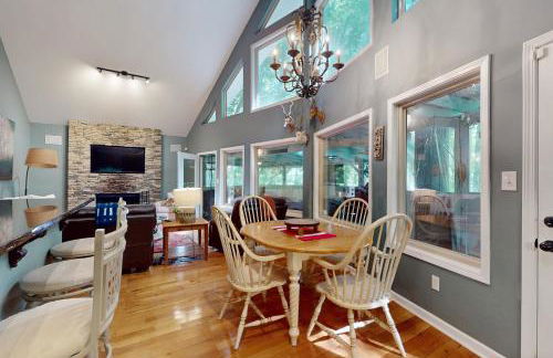 Mountain Home Dog-Friendly Getaway - Foto 7