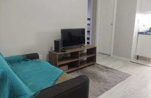 Ap 2 quartos amplos, com Ar condicionado central, Internet, Netflix e Garagem privativa - Foto 7