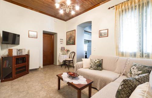 Konstas Stone Island House in Meganisi - Photo 16