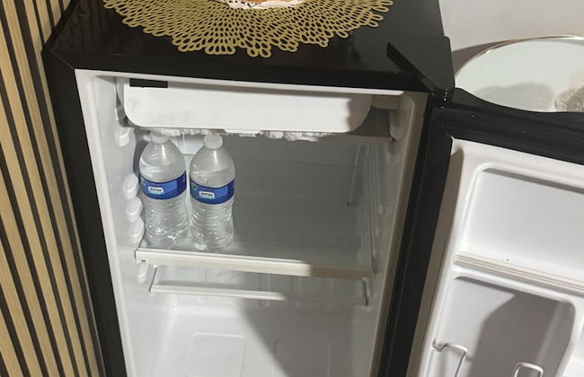 Log Cabin in the Field - Foto 12