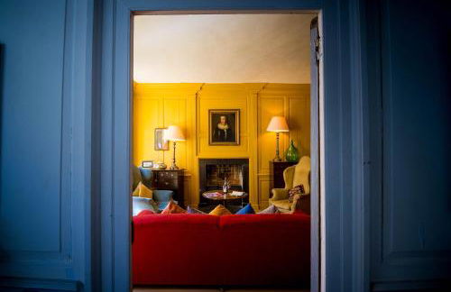 Great House - A Grand Georgian Retreat with Heated Outdoor Pool - Photo 36