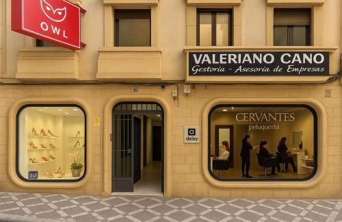 Céntrico Apartamento en Jaén 107 m2 2 baños 4 pax - Foto 4