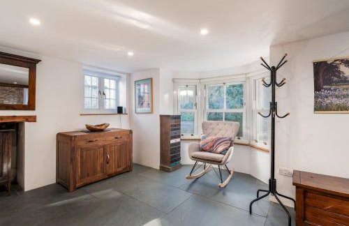 Charming Pet-Friendly Family Cottage in Eynsham - Pass the Keys - Photo 16