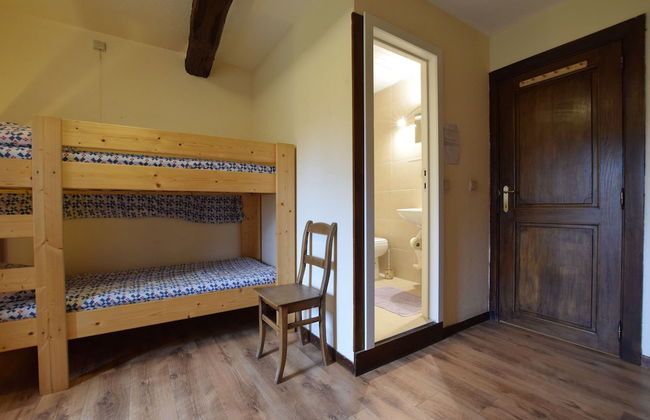 Luxury Holiday Home With Sauna - Photo 32