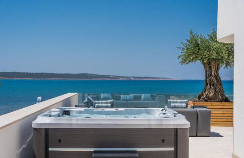 Villa Four Seasons Seaside B with heated pool and jacuzzi, Zadar - Foto 8