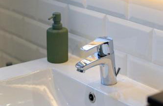 LE LUCIEN Eco-Appart'Hôtel - Angouleme - Centre - Wifi - Parking privé - Classé 4 étoiles - Foto 11